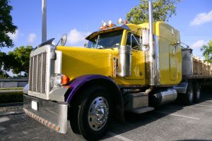 Flatbed Truck Insurance in St. Louis, MO